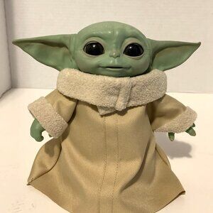Star Wars Mandalorian The Child Baby Yoda Grogu Animatronic Toy/Doll - Works!